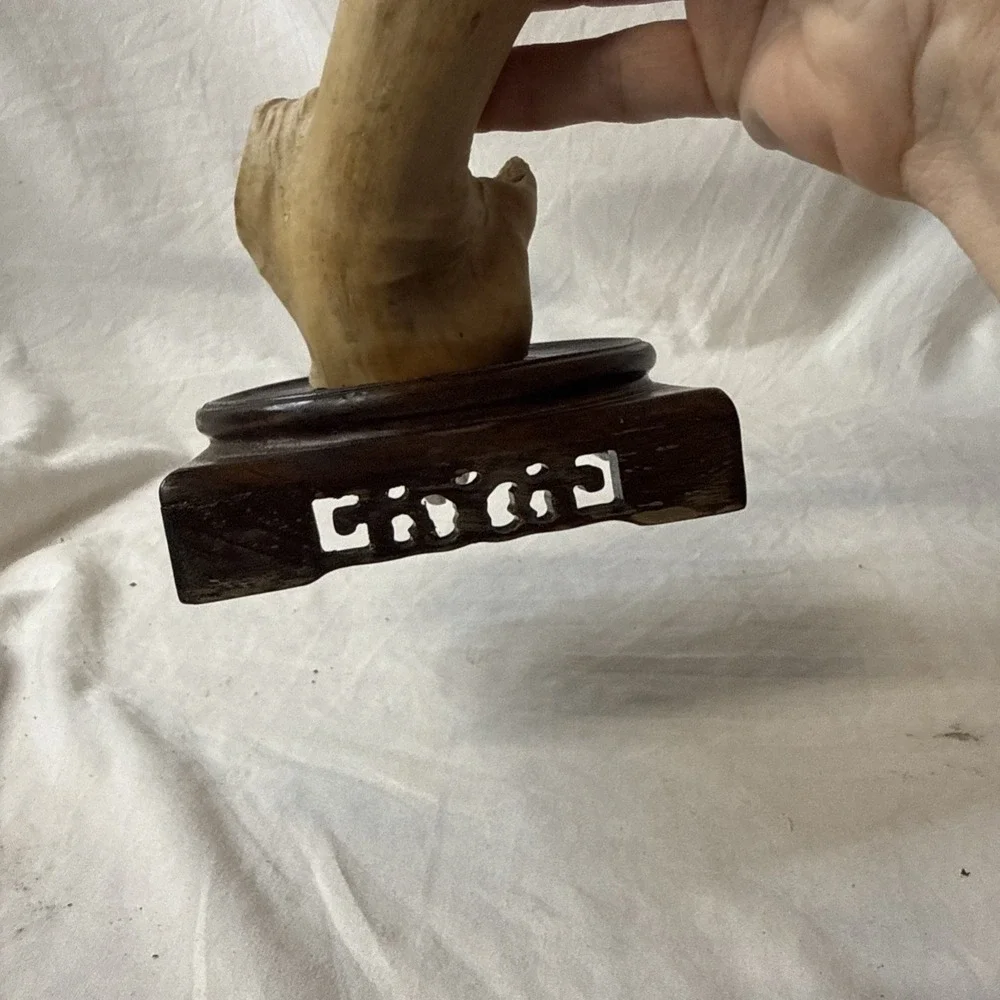 Vintage Natural Wood Tabletop Bird Perch Stand Asian Style Carved Base Display